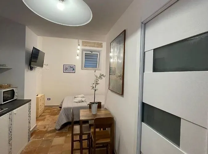 Lägenhet La Dimora Del Santo