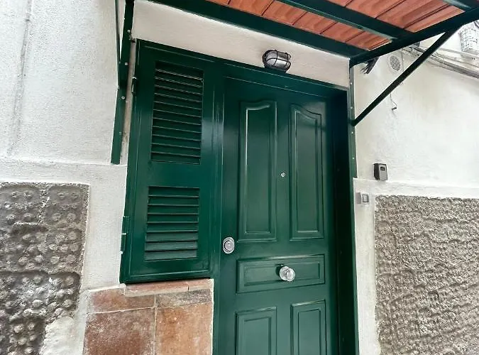 Lägenhet La Dimora Del Santo *